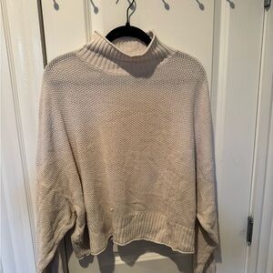 AE Cropped Sweater